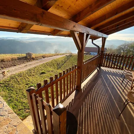 Zlatar Hill Apartment